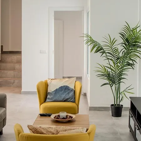 Daisy - Two Homes, One Ferienhaus Playa Blanca (Lanzarote)